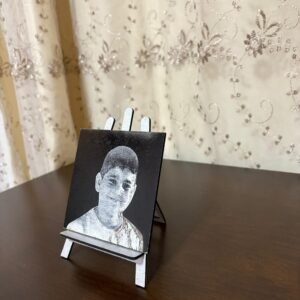 portrait picture with stand